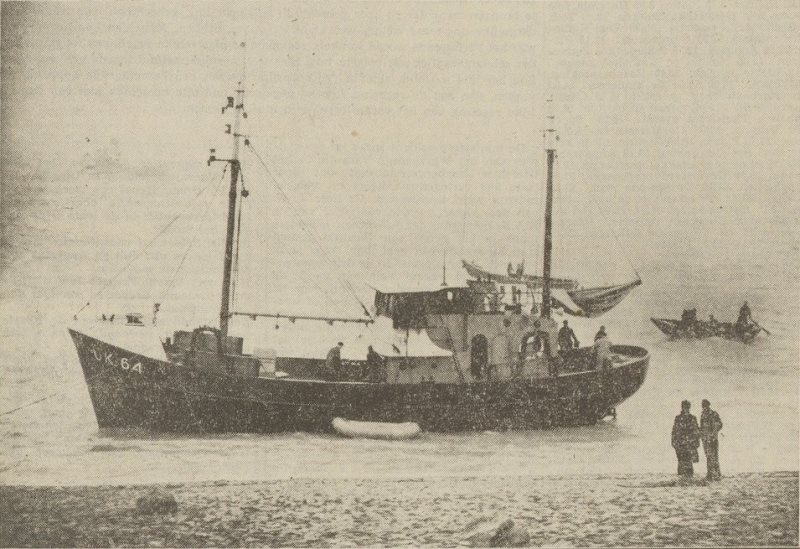 1954-12-18 IJmuider Courant